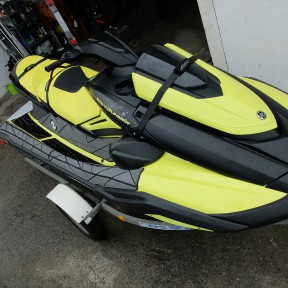 KRP Seat Straps & Handle for Professionals Jet Ski Riders KRP Seat Straps & Handle for Professionals Jet Ski Riders
